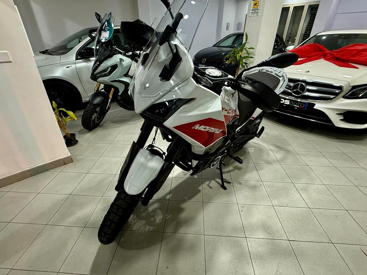 MOTO MORINI X-CAPE 649