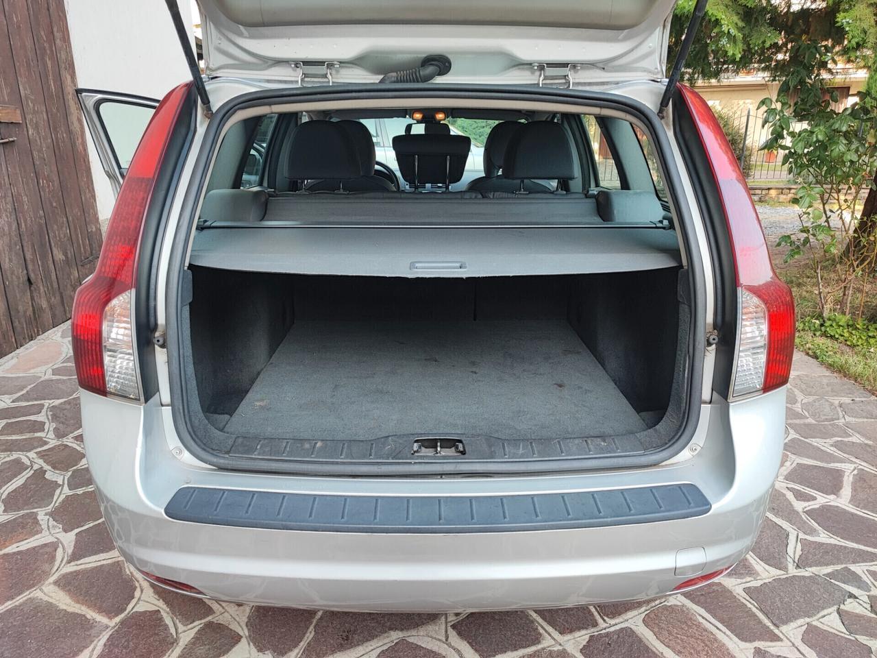 Volvo V50 2.0 D cat summum automatica