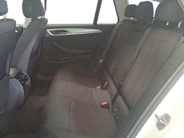 BMW 520 d 48V xDrive Touring Aut. + Tetto apr.