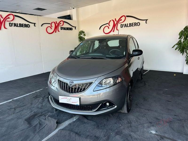 Lancia Ypsilon 1.0 FireFly 70cv Hybrid ALBERTA FERRETTI