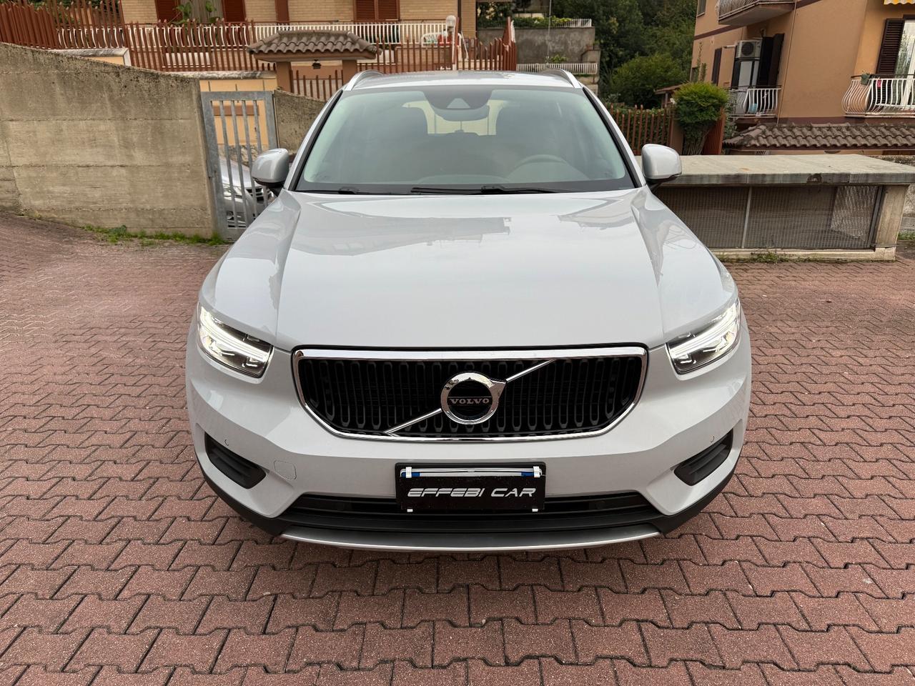 Volvo XC40 T2 Geartronic Momentum