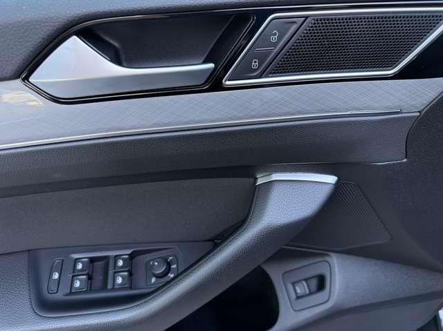 Volkswagen Passat Variant Variant 2.0 tdi Business 122cv dsg IVA