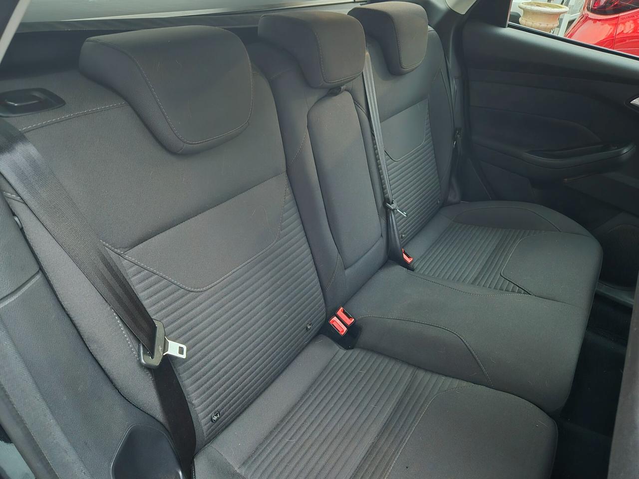 Ford Focus 1.6 120 CV GPL Titanium