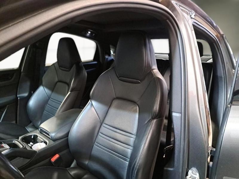 PORSCHE CAYENNE 3.0 V6 E-Hybrid COUPE