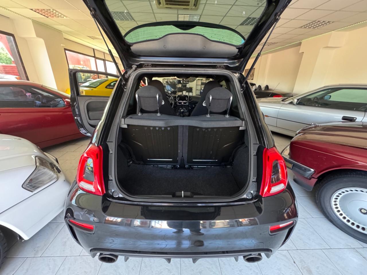 Abarth 595 1.4 Turbo T-Jet 145 CV 70° Anniversario