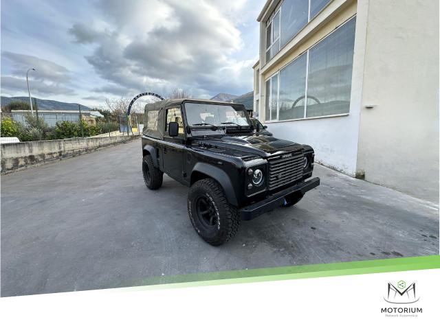 Land Rover DEFENDER SOFTTOP 90 2.5 4WD