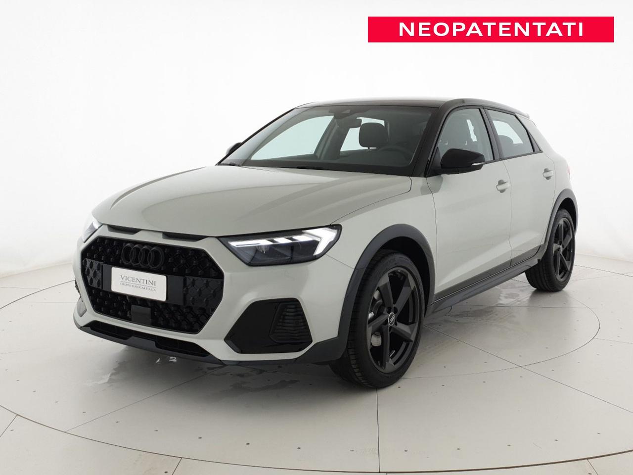 Allstreet 30TFSI 116CV S tronic Identity Contrast