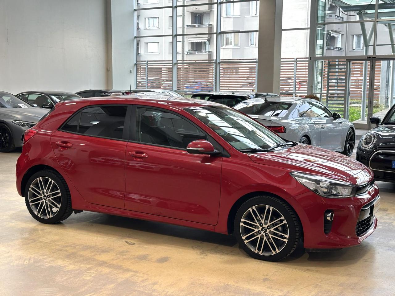 Kia Rio 1.4 crdi Cool Techno Pack 90cv - Carplay - Camera