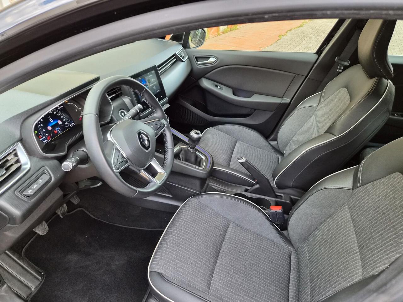 Renault Clio TCe 90 CV 5 porte Intens