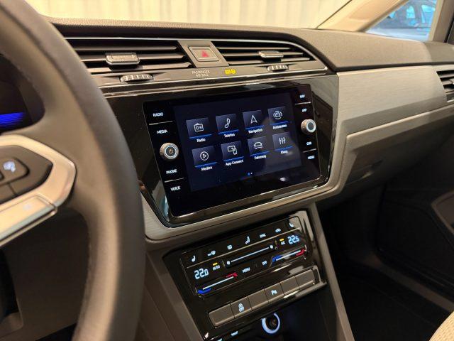VOLKSWAGEN Touran 1.5 TSI Business Navi 7P DAB+ ACC App Connect