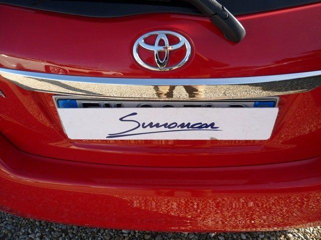 TOYOTA Yaris 1.0 5 porte Lounge