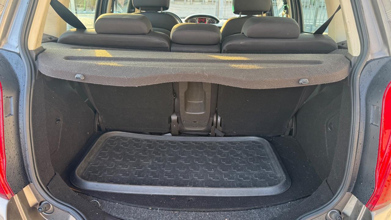 Lancia MUSA 1.4 16V Oro Plus + GPL