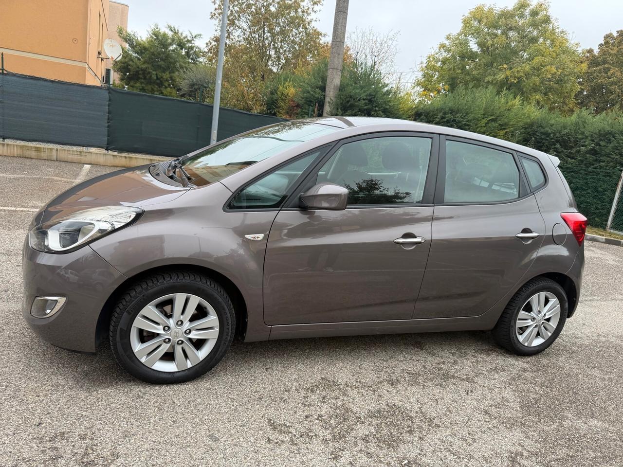 Hyundai iX20 1.4 - NEOPATENTATI - 12 MESI DI GARANZIA -