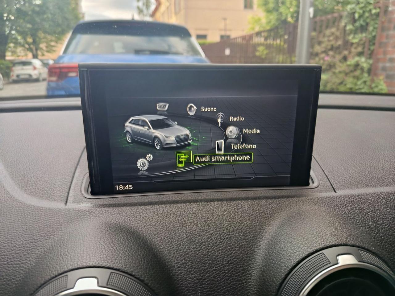 Audi A3 Business 1.6 30 TDI #10427