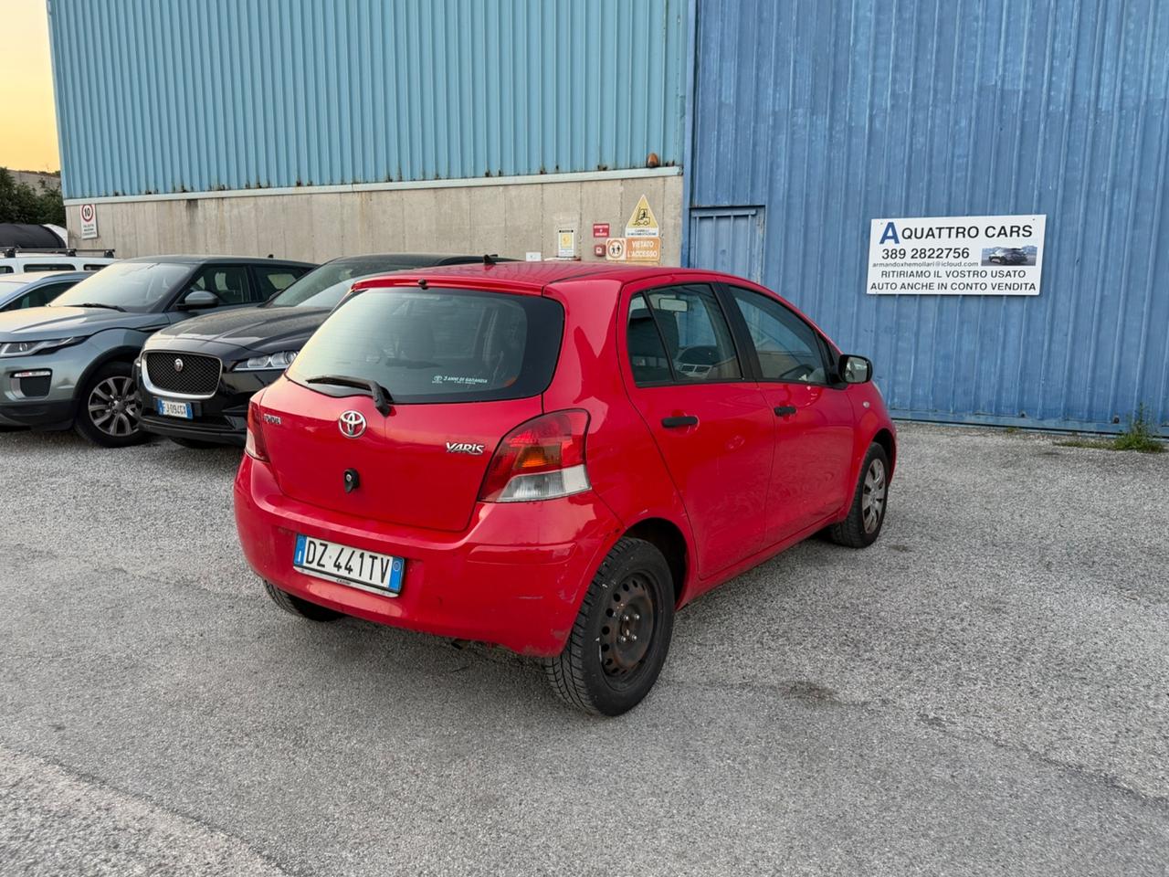 Toyota Yaris 1.0 5 porte