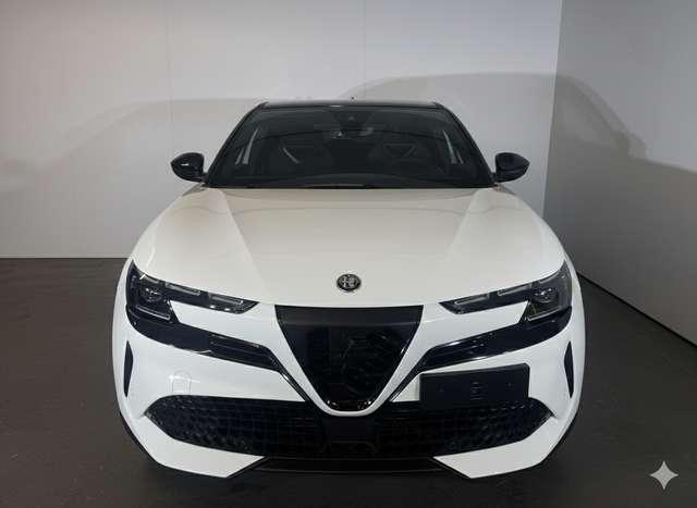 Alfa Romeo Junior 1.2 Hybrid 145cv Speciale + Sabelt + Led Matrix