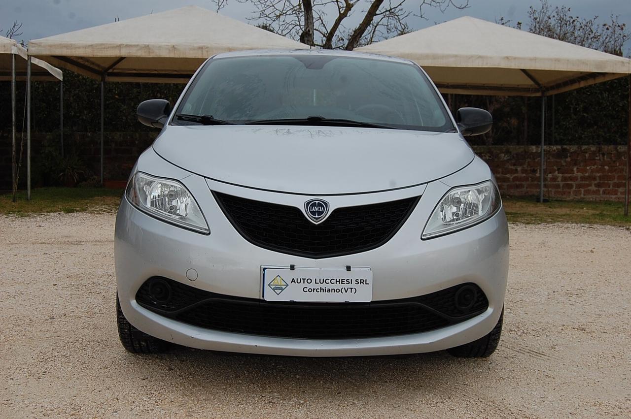Lancia Ypsilon 1.2 69 CV 5 porte S&S Gold