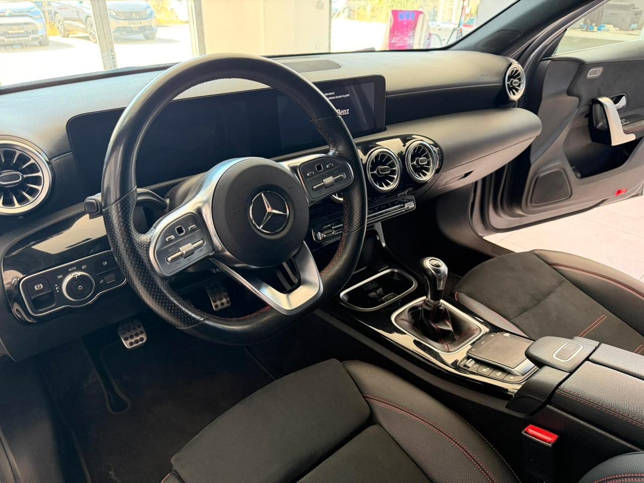 Mercedes-benz A 200 d Premium