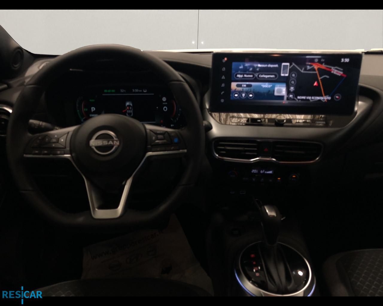 NISSAN JUKE N-CONNECTA AMT