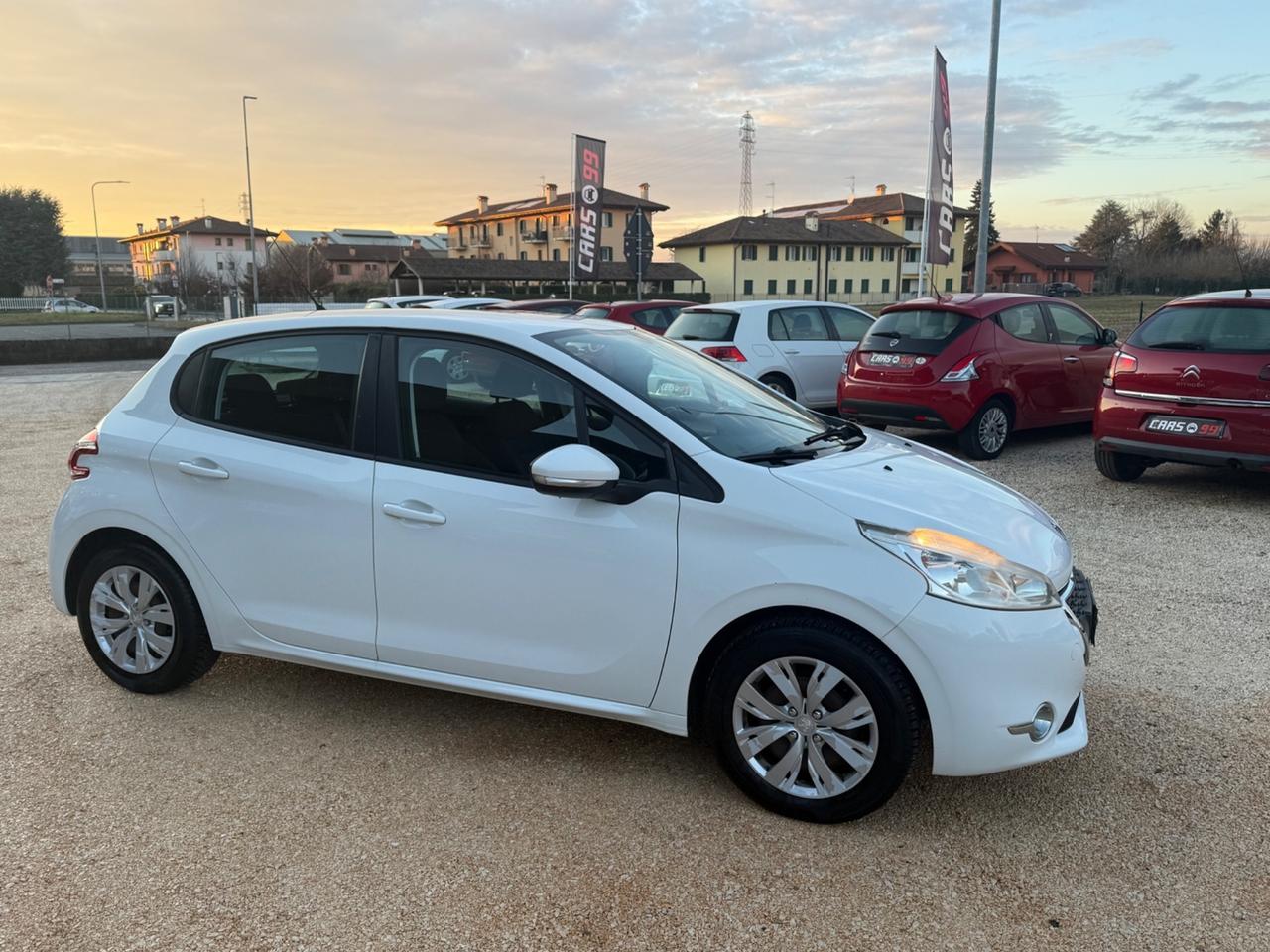 Peugeot 208 1.2 VTi 82 CV 5 porte Allure