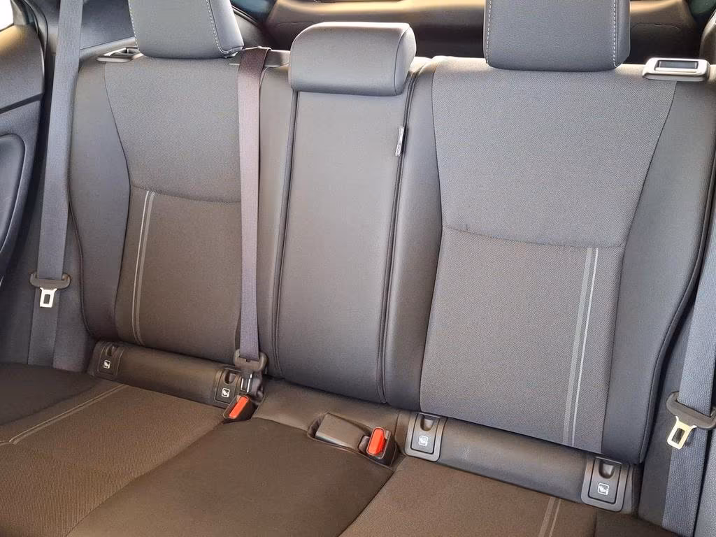 Toyota Yaris Cross 1.5h Lounge awd-i 130cv e-cvt