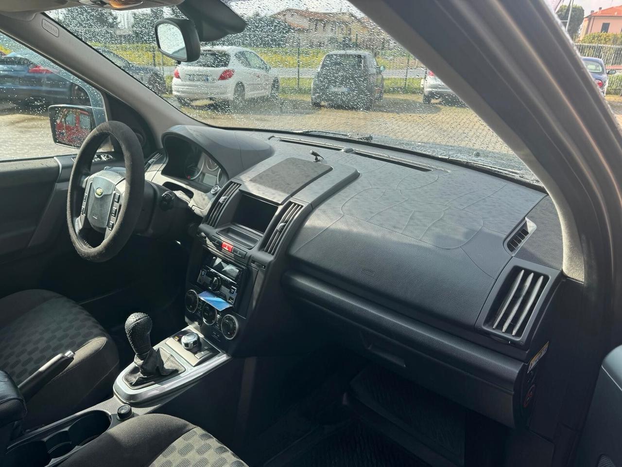 Land Rover Freelander 2.2 TD4 S.W. SE