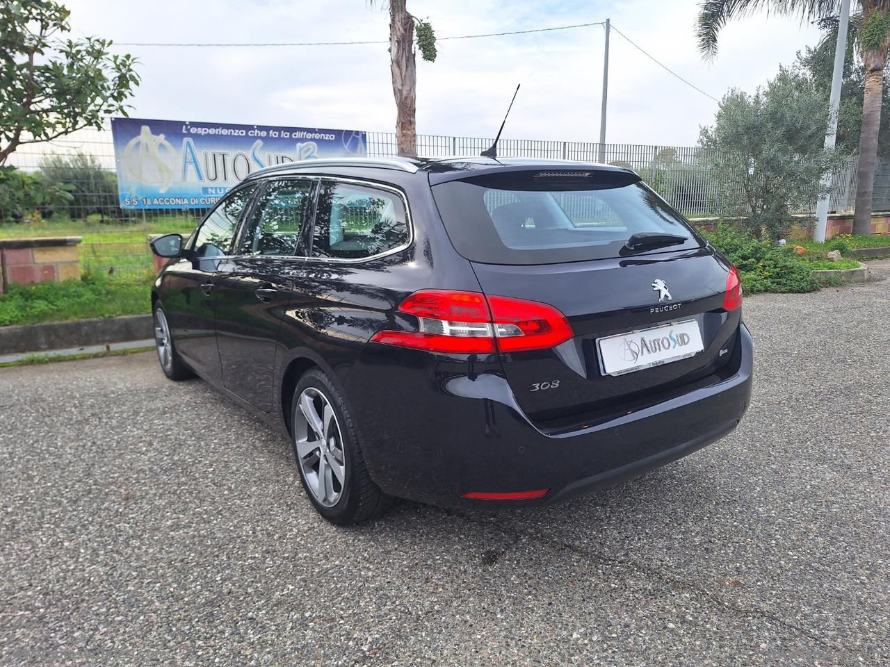 PEUGEOT 308 BlueHDi 130 S&S SW Active Business