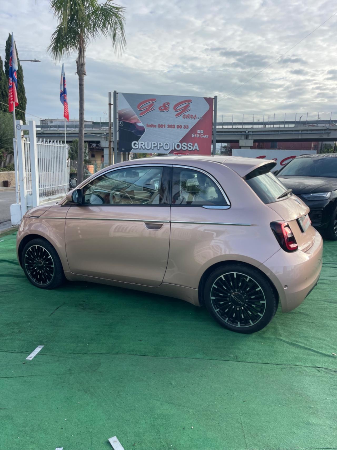 Fiat 500 La Prima Berlina 42 kWh