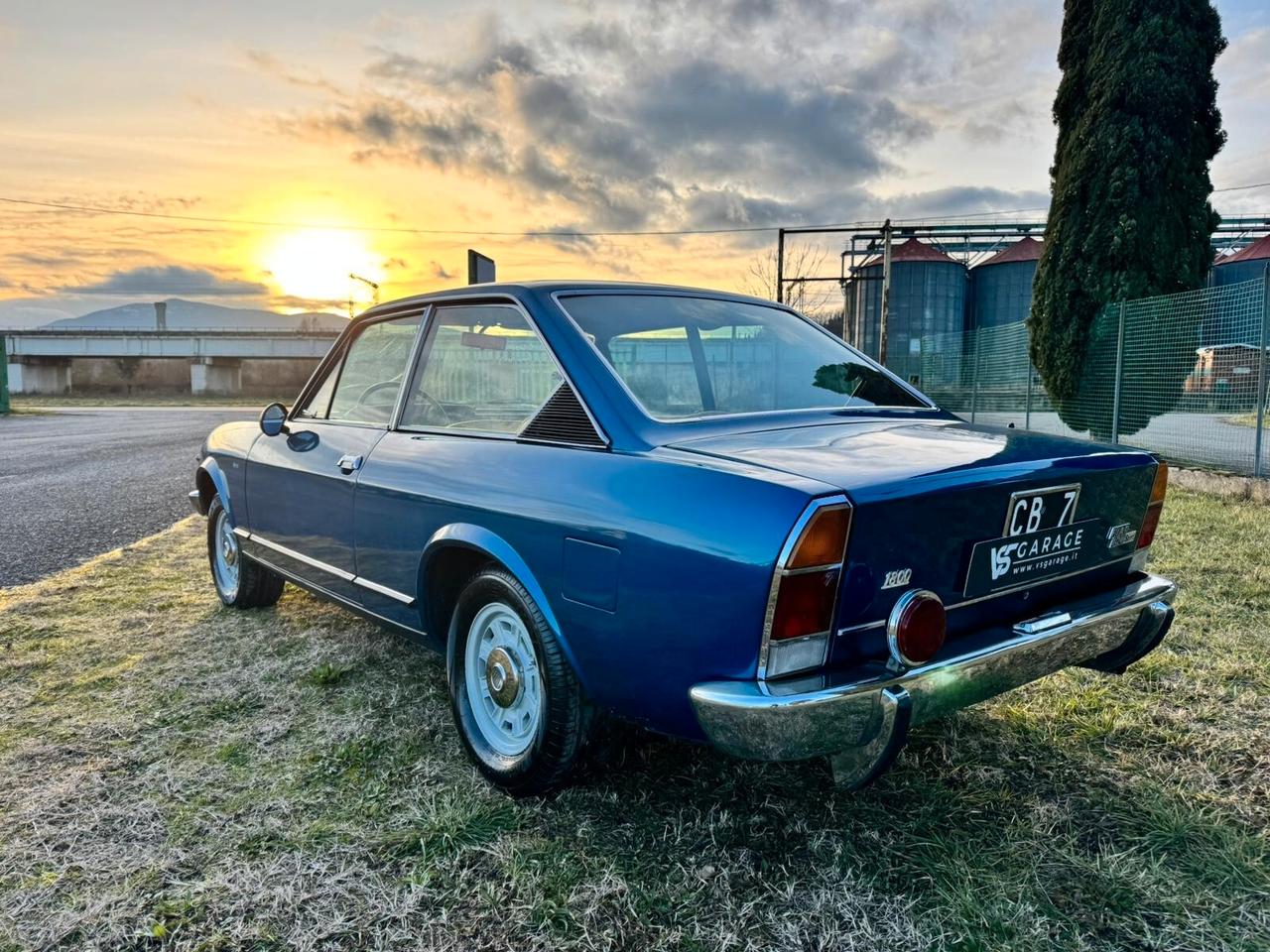 Fiat 124 Sport Coupe 1.8