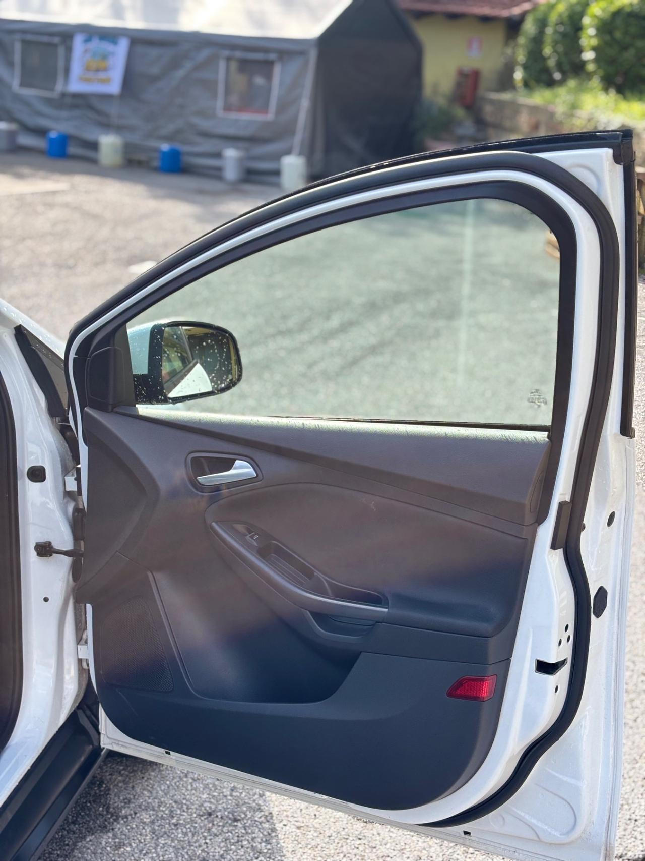 Ford Focus 1.5 95 CV OK NEOPATENTATI