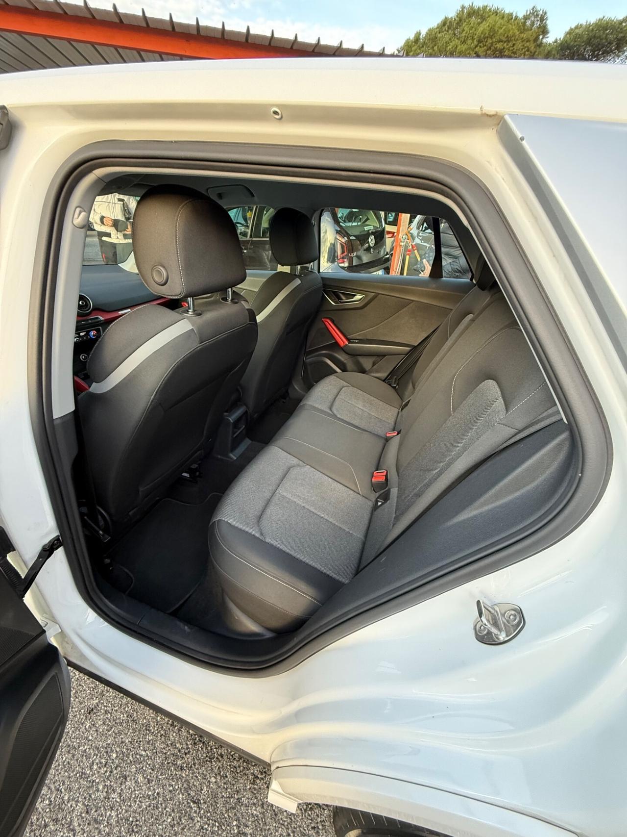 Q2 1.6 TDI S tronic Sline Edition-unipro-rate-garanzia