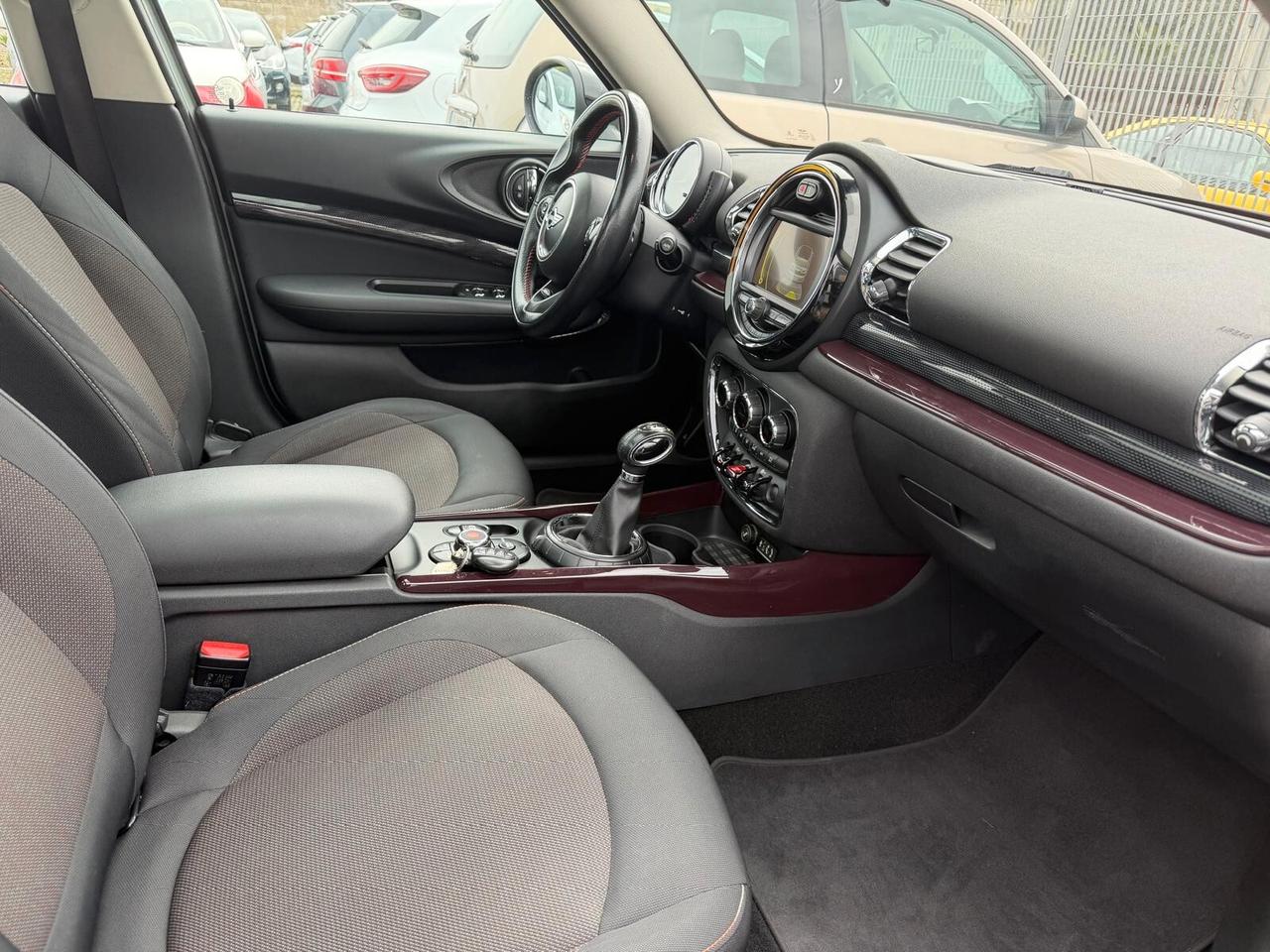 Mini Cooper D Clubman 2.0 Business Automatica-2017