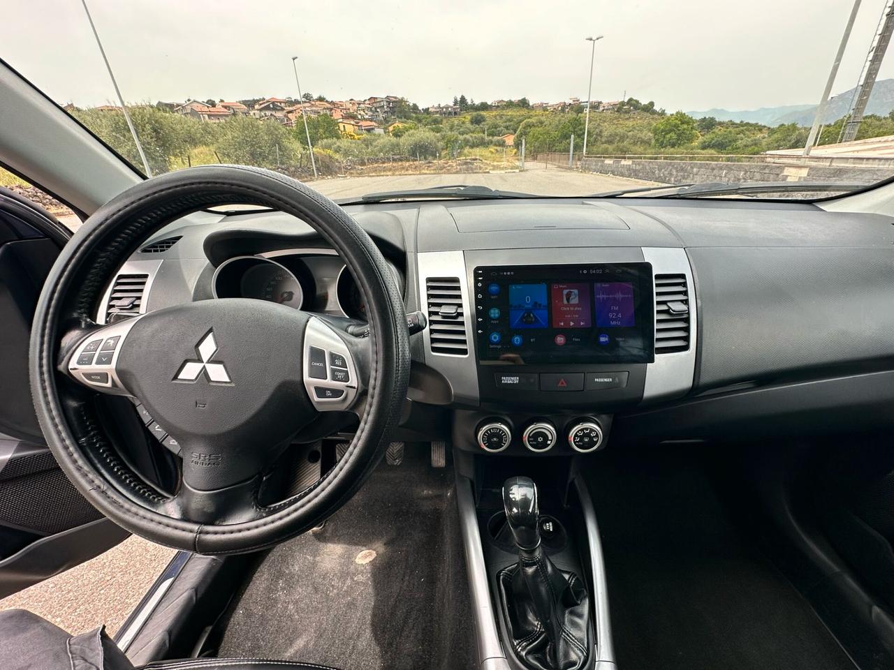 Mitsubishi Outlander 2.2 DI-D DPF 7 posti