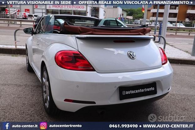 Volkswagen Maggiolino Cabrio 2.0 TDI DSG Karm...