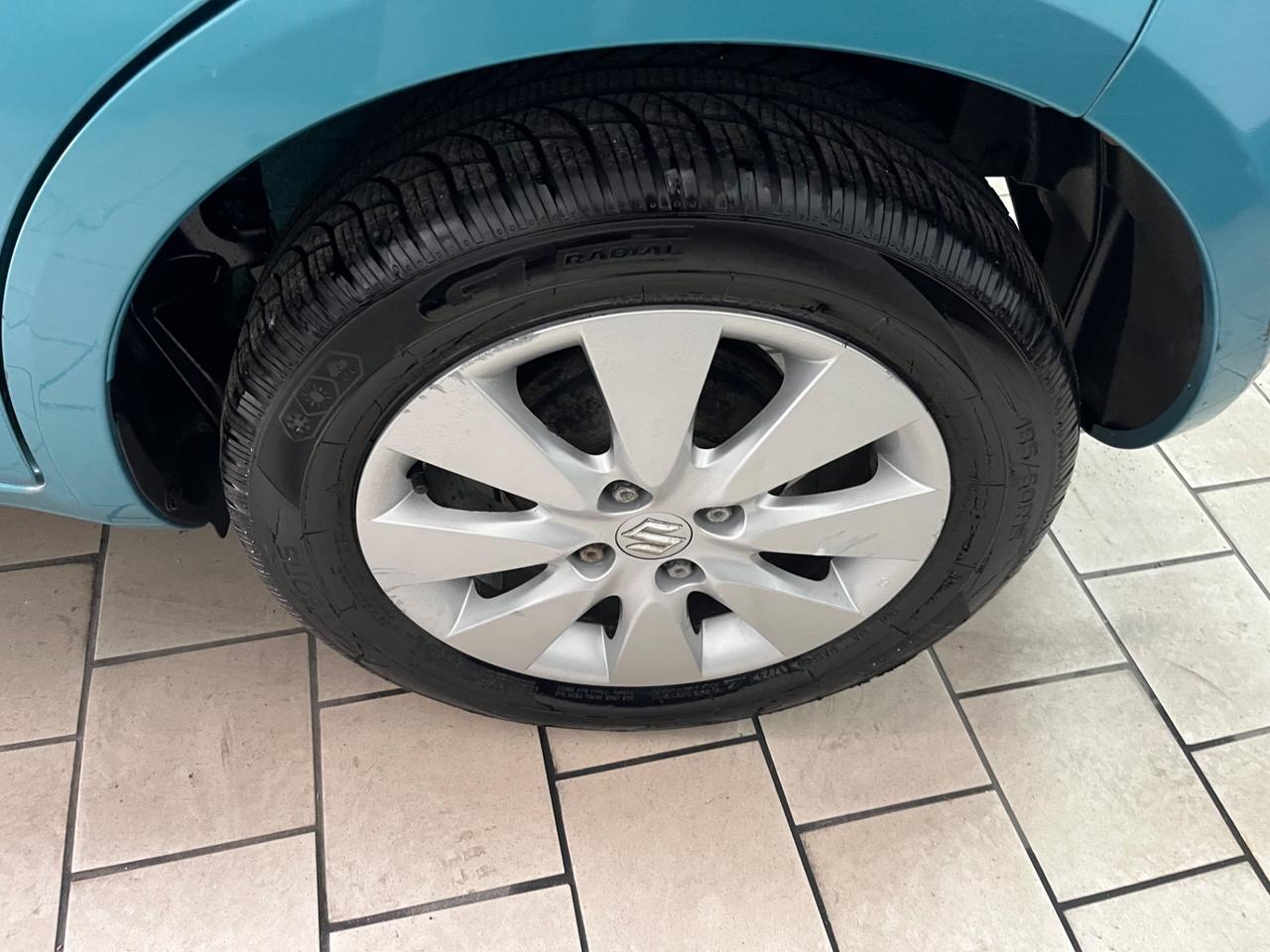 Suzuki Splash 1.2 optional
