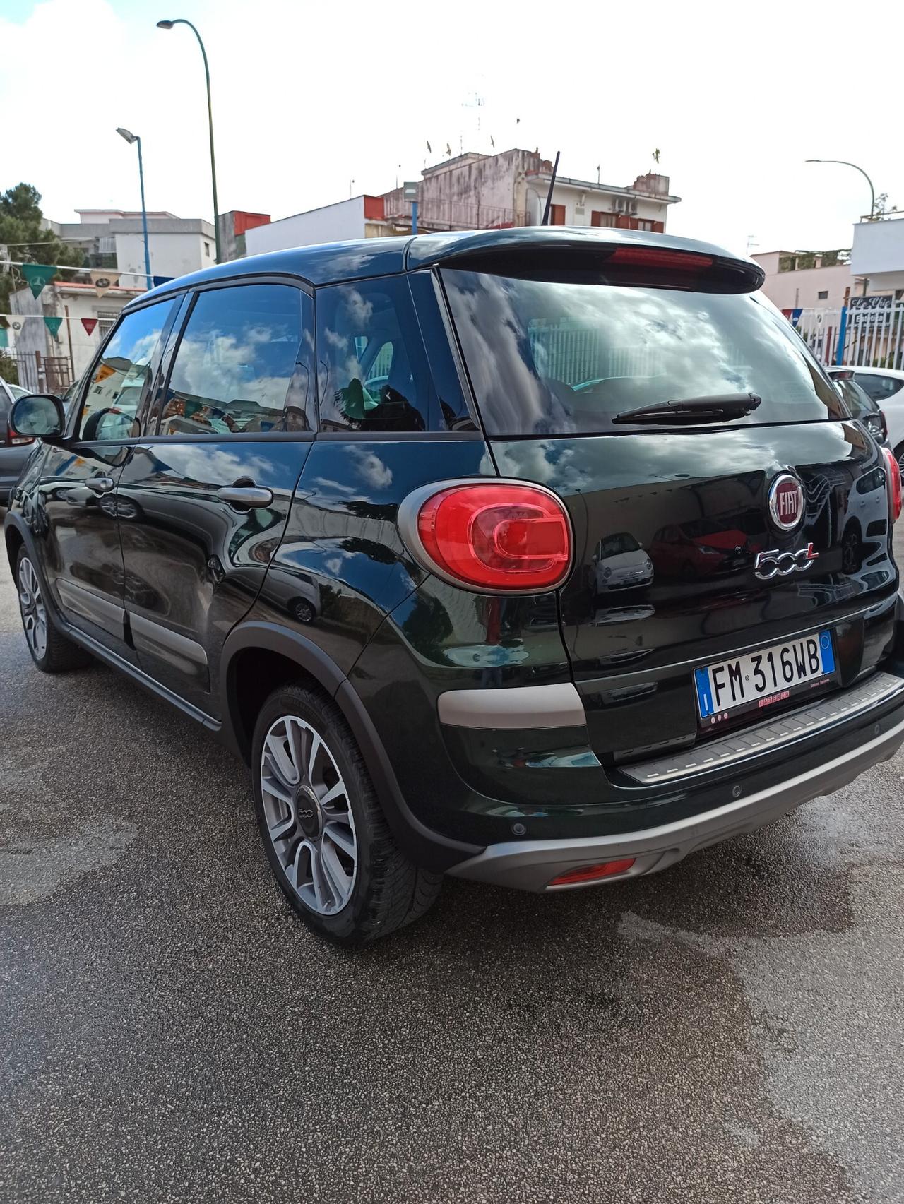 Fiat 500L 1.6 Multijet 120 CV Cross Tetto Panoramico