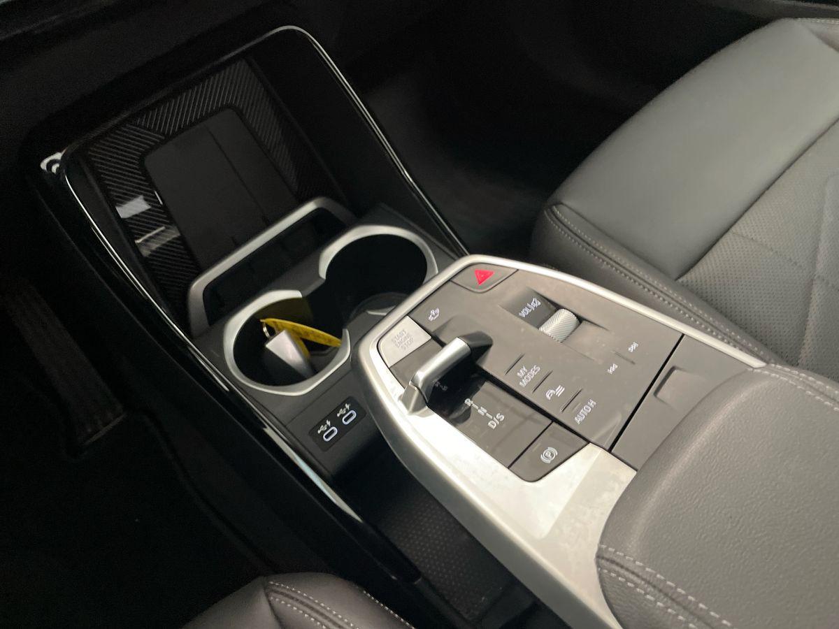 BMW X1 U11 - X1 sdrive18d X-Line auto