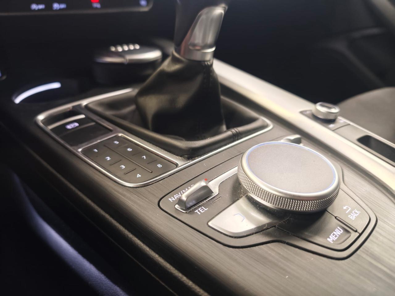 Audi A4 2.0 TDI 150 CV ultra Business