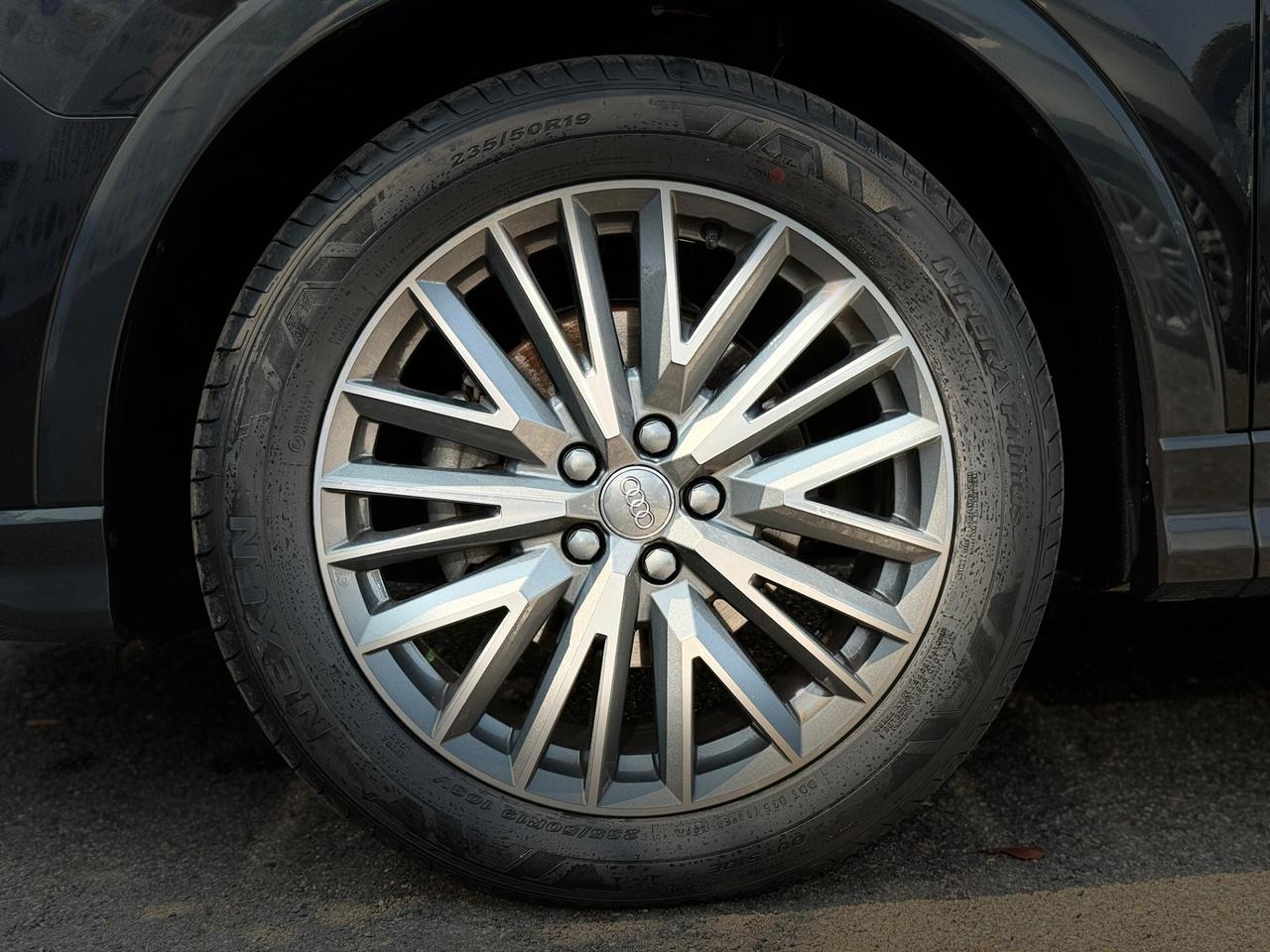 Audi Q3 35 TDI S tronic Business Advanced