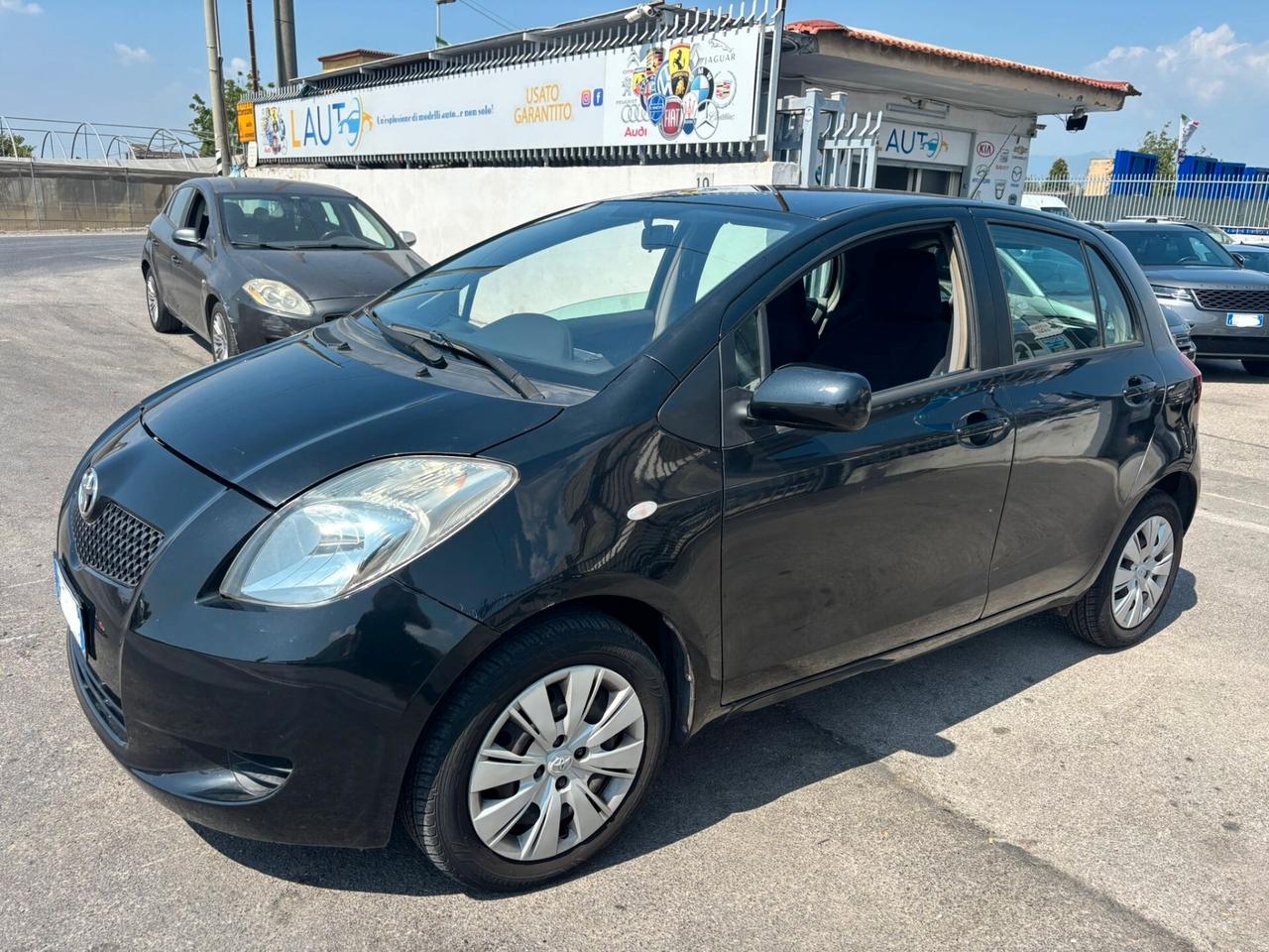 Toyota Yaris CAMBIO AUTOMATICO
