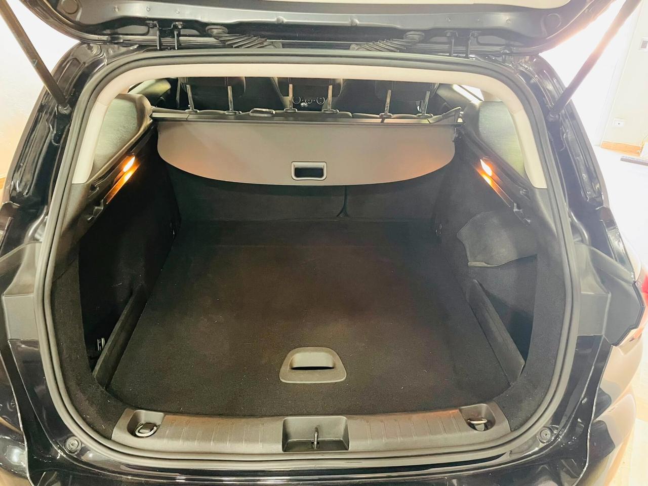 Fiat Tipo 1.6 Mjt S&S SW Lounge