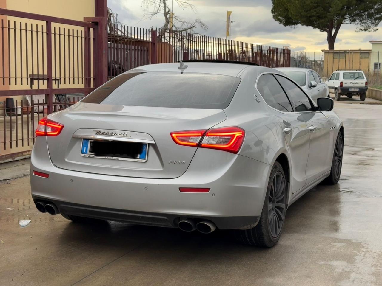 Maserati Ghibli V6 Diesel 275 CV 2014 tetto