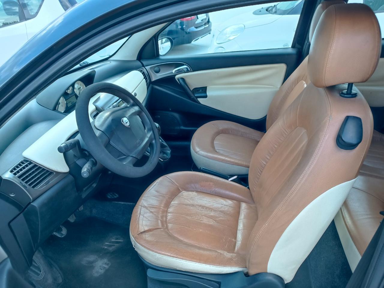Lancia Ypsilon 1.3 Multijet Platino