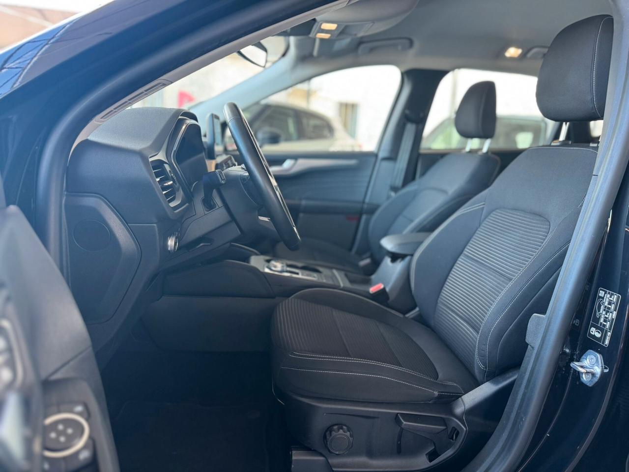 Ford Kuga 1.5 EcoBlue 120 CV aut. 2WD Titanium Business