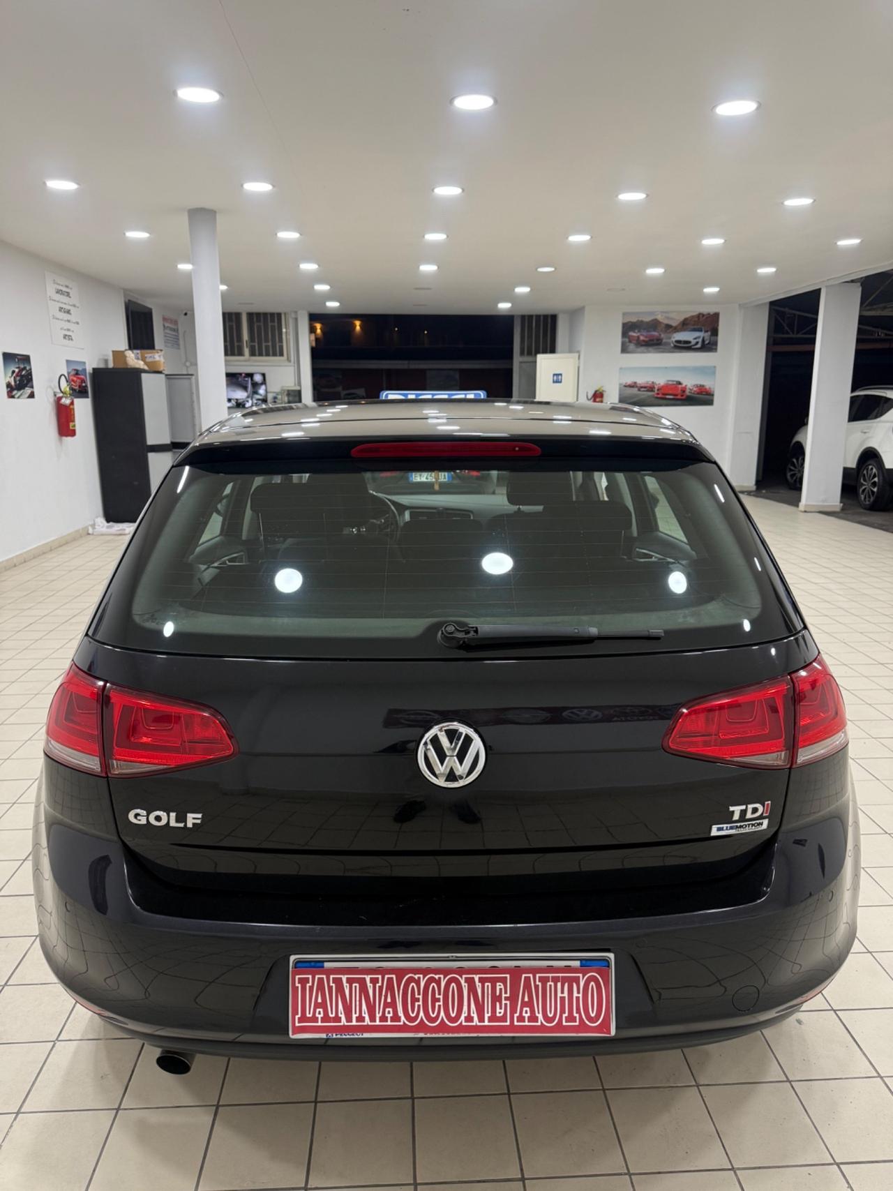 Volkswagen Golf 7 1.6 TDI 2016 full optional