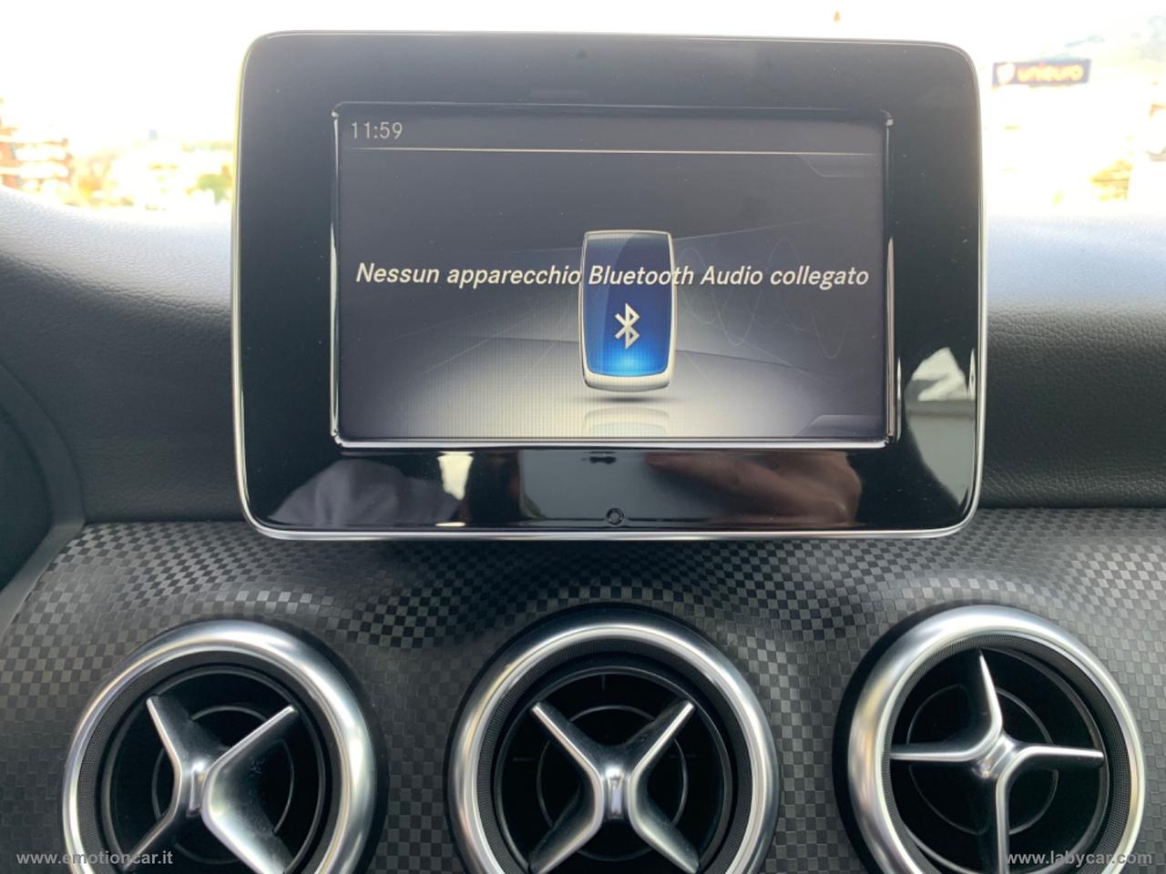 MERCEDES-BENZ A 160 d Premium - 2017