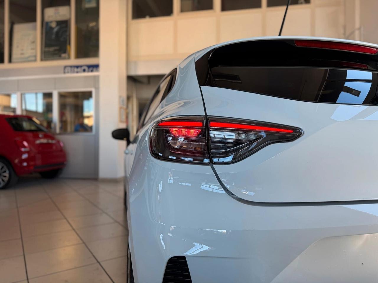 Renault Clio ECO-G 100 CV Evolution KM0