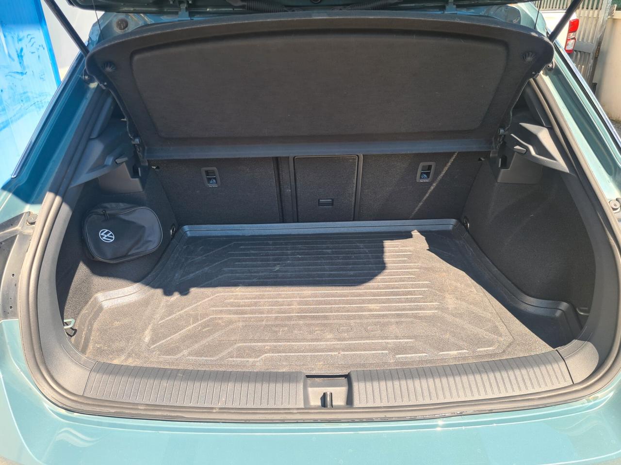 Volkswagen T-Roc 2.0 TDI SCR 150 CV DSG 4MOTION R-Line