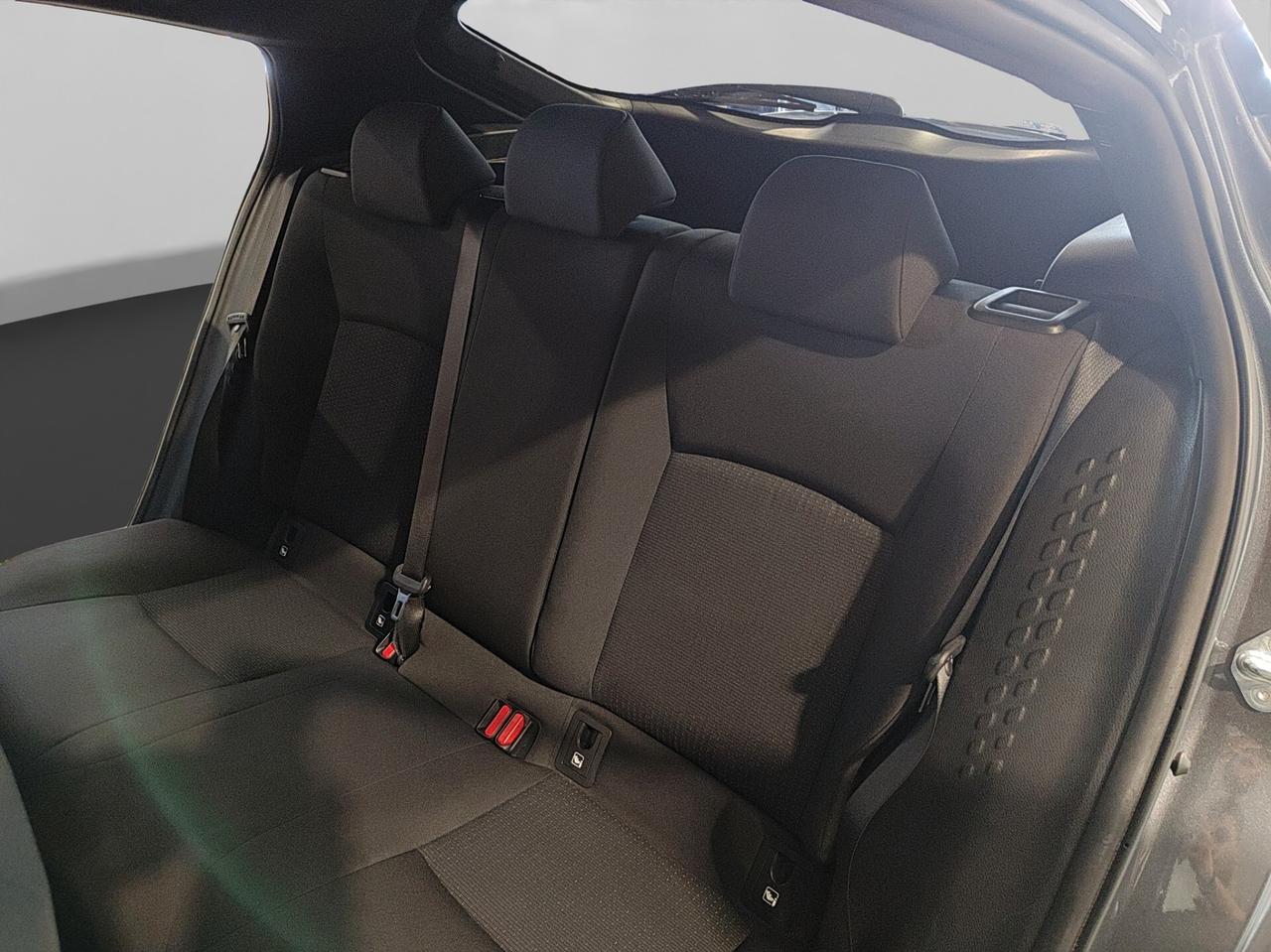 Toyota C-HR 1.8 Hybrid E-CVT Trend