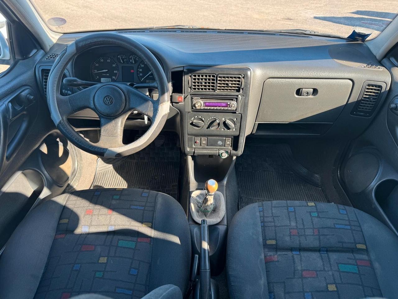 Volkswagen Polo 1.0 benzina 50cv 5P 1998